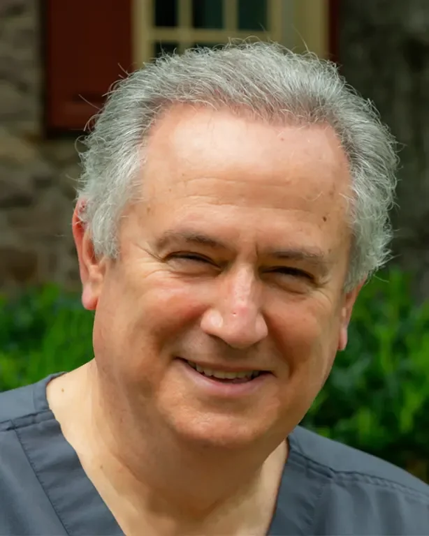 Dr. Edward Magida